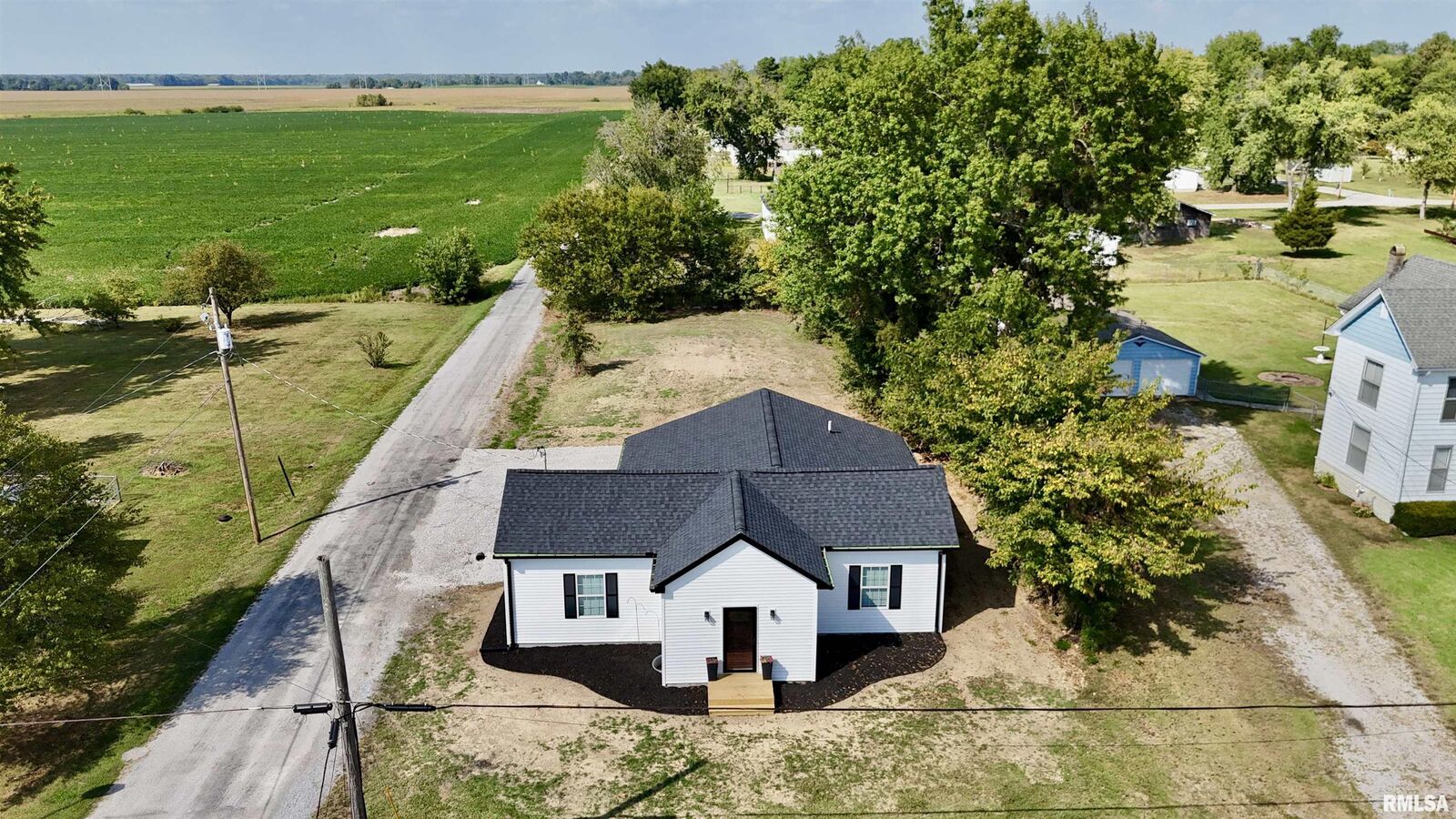 Property Photo: 309 W Main Street IL 62836