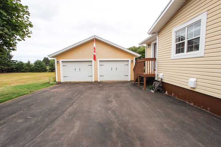Property Photo:  271 Fernwood Road  PE C0B 1C0 