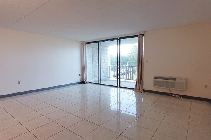 Property Photo:  37 Skyline Drive 11  MA 02148 