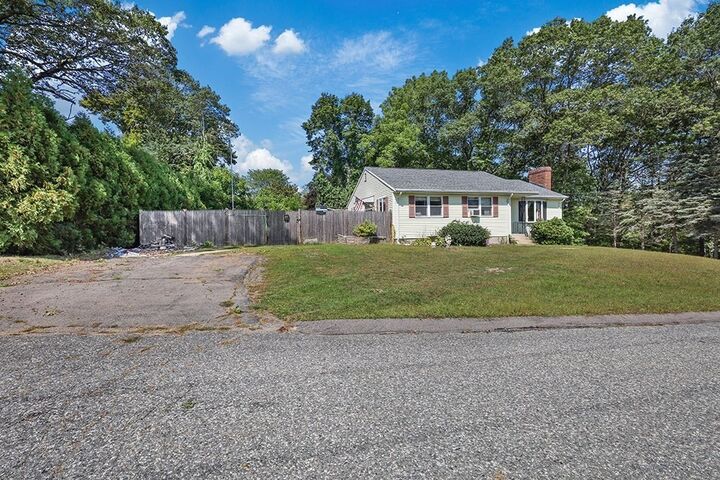 Property Photo:  4 Josephine St  MA 02038 