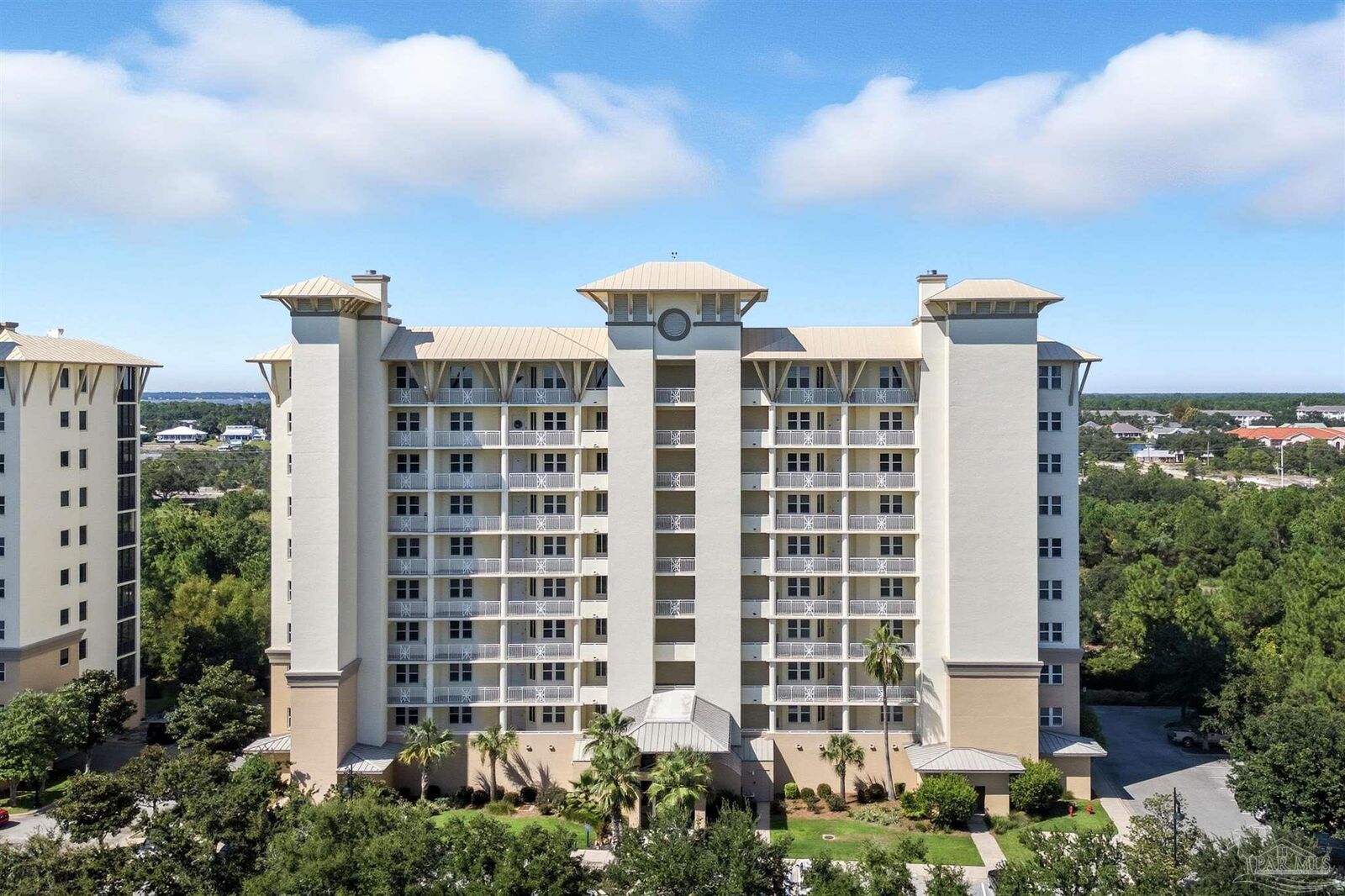Property Photo:  608 Lost Key Dr 1003 C  FL 32507 