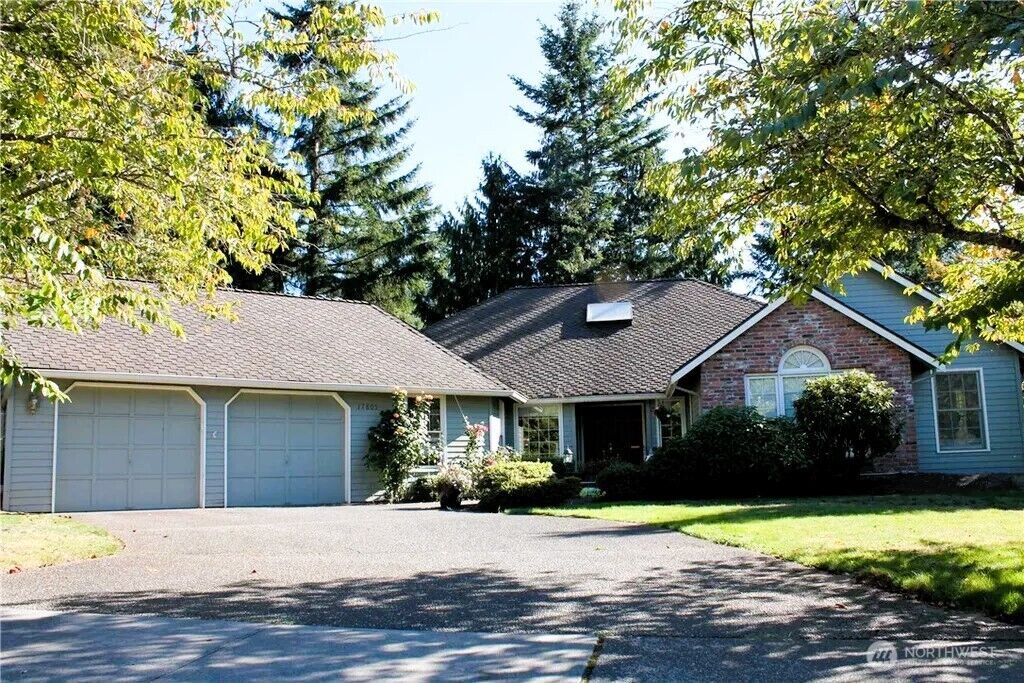 Property Photo:  17805 NE 139th Street  WA 98052 