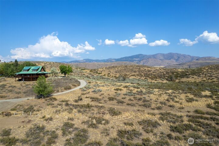 Property Photo:  13  Serviceberry Road  WA 98862 