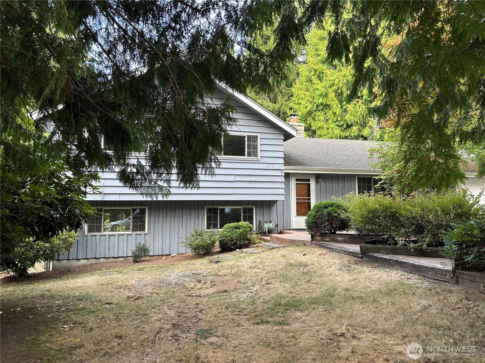 Property Photo:  11435  109th Avenue NE  WA 98033 