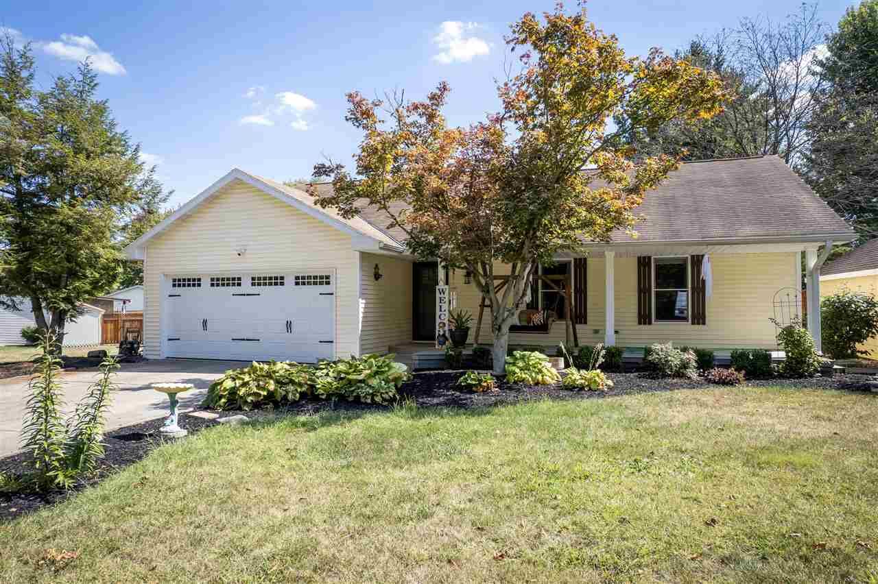 Property Photo:  169 Pickett Dr  IN 47374 