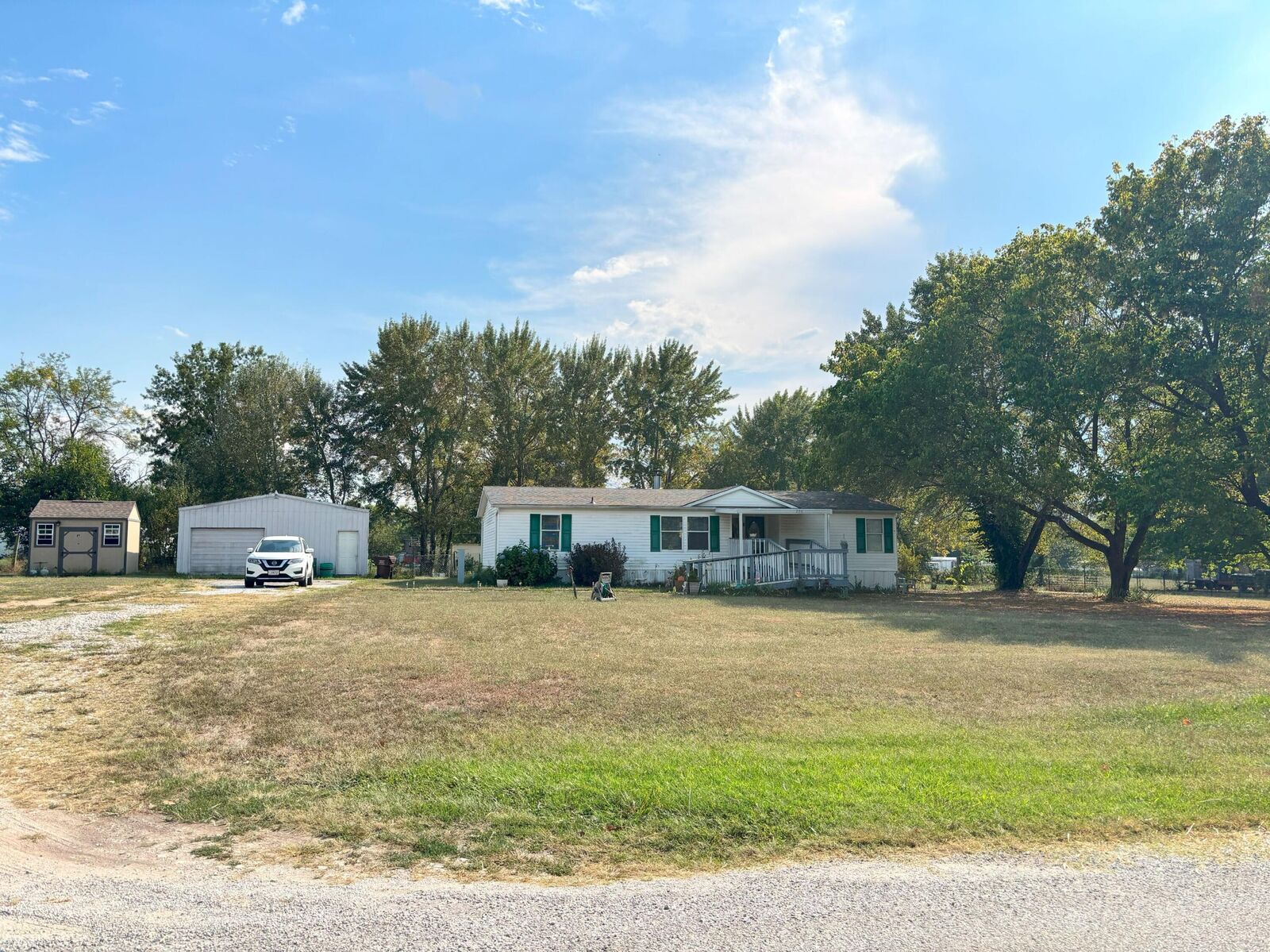 Property Photo:  204 Rabbit Run  MO 65610