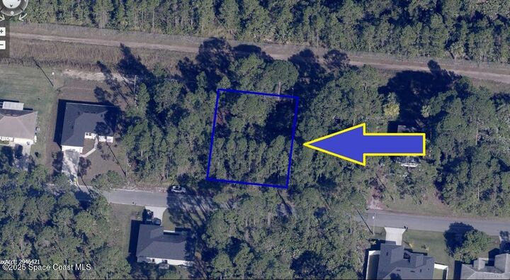 Property Photo:  141 Dailey Street SE  FL 32909 