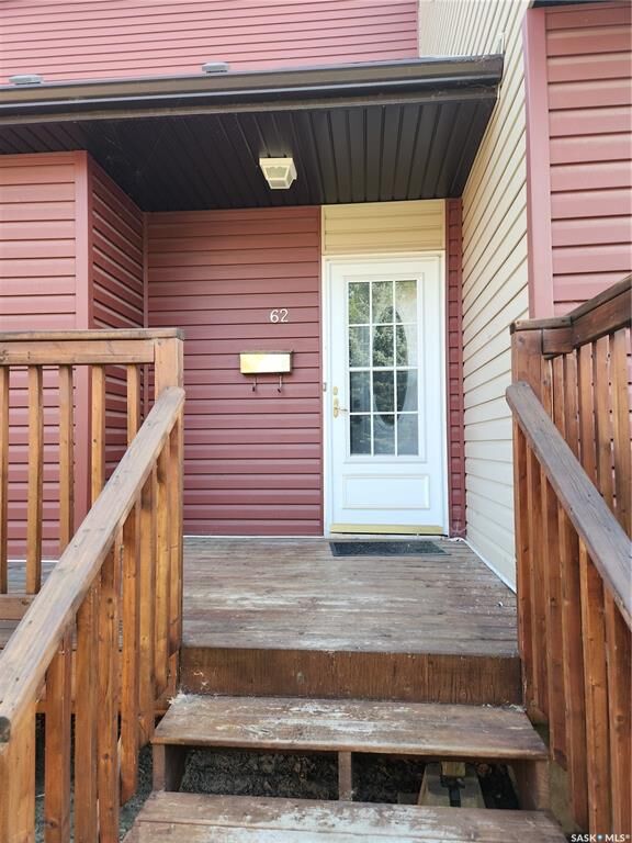 331 Pendygrasse Road 62  Saskatoon SK S7M 4R3 photo
