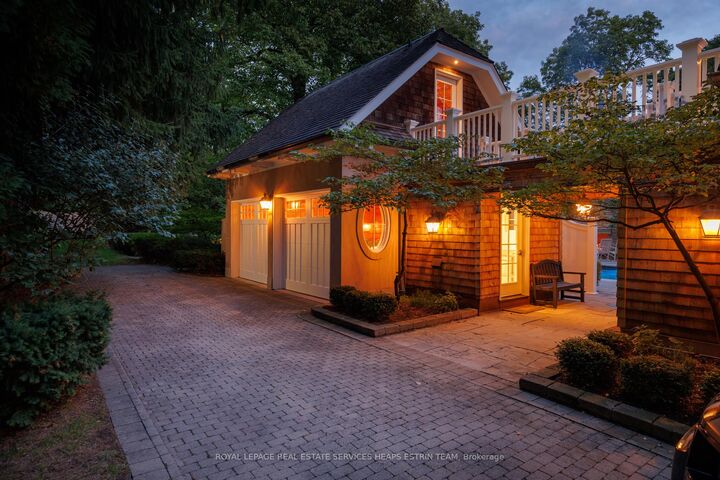 Property Photo:  75 Queen Street  ON N1E 4R9 