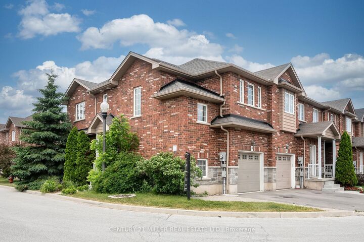 Property Photo:  45 Seabreeze Crescent 19  ON L8E 5C8 