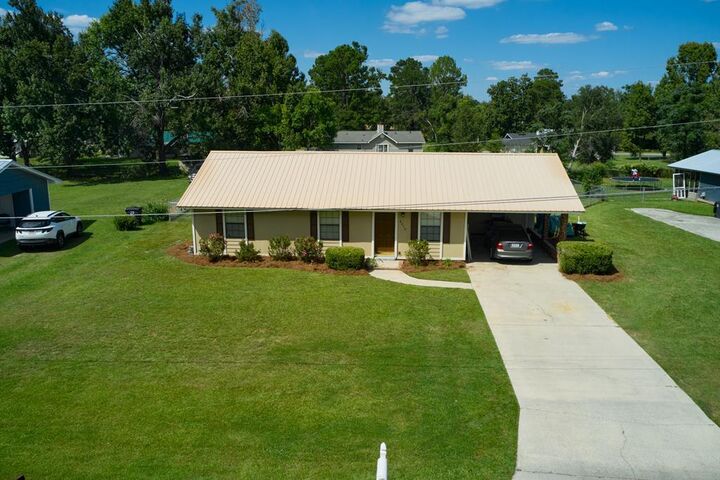 Property Photo:  4010 Fritz Lane  GA 31602