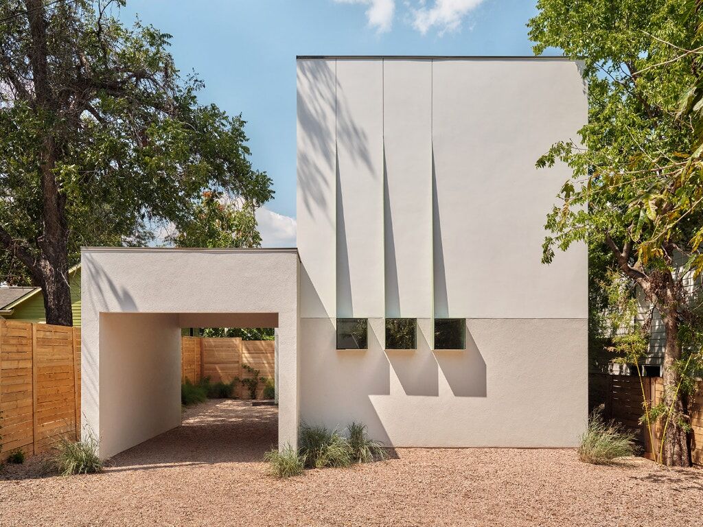 Property Photo: 1905 E 18th Street 2 TX 78702