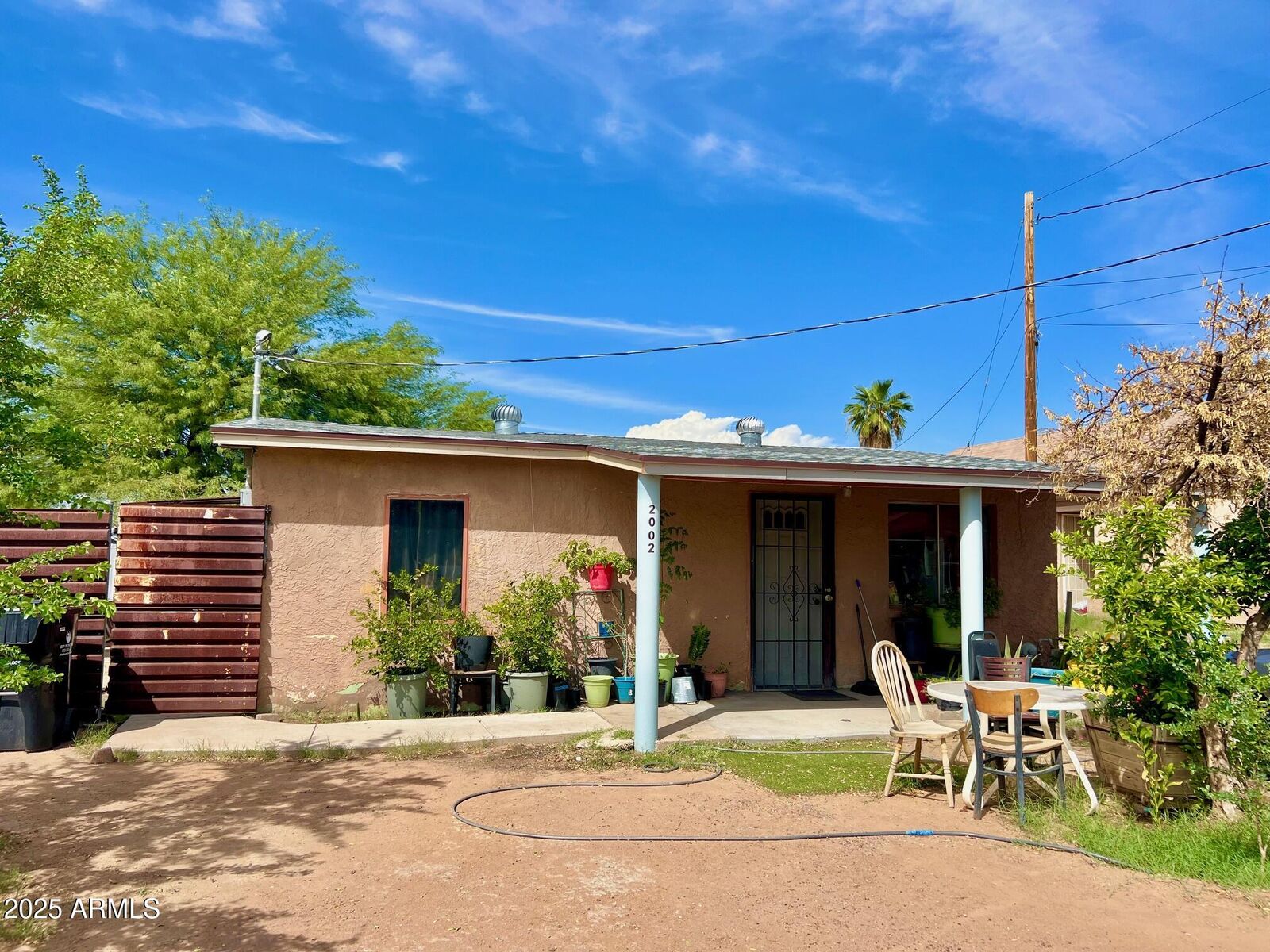 Property Photo: 2002 W Lawrence Road AZ 85015