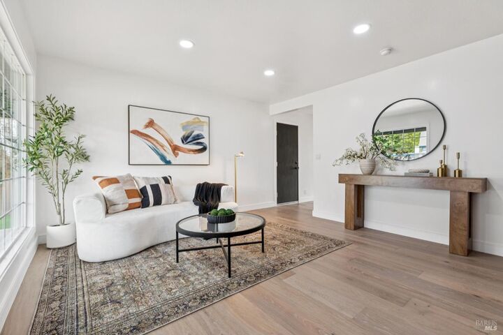 Property Photo:  29 Alta Drive  CA 94954 