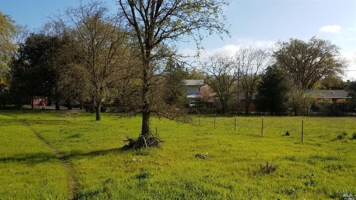 Property Photo: 621 Jericho Road CA 95433