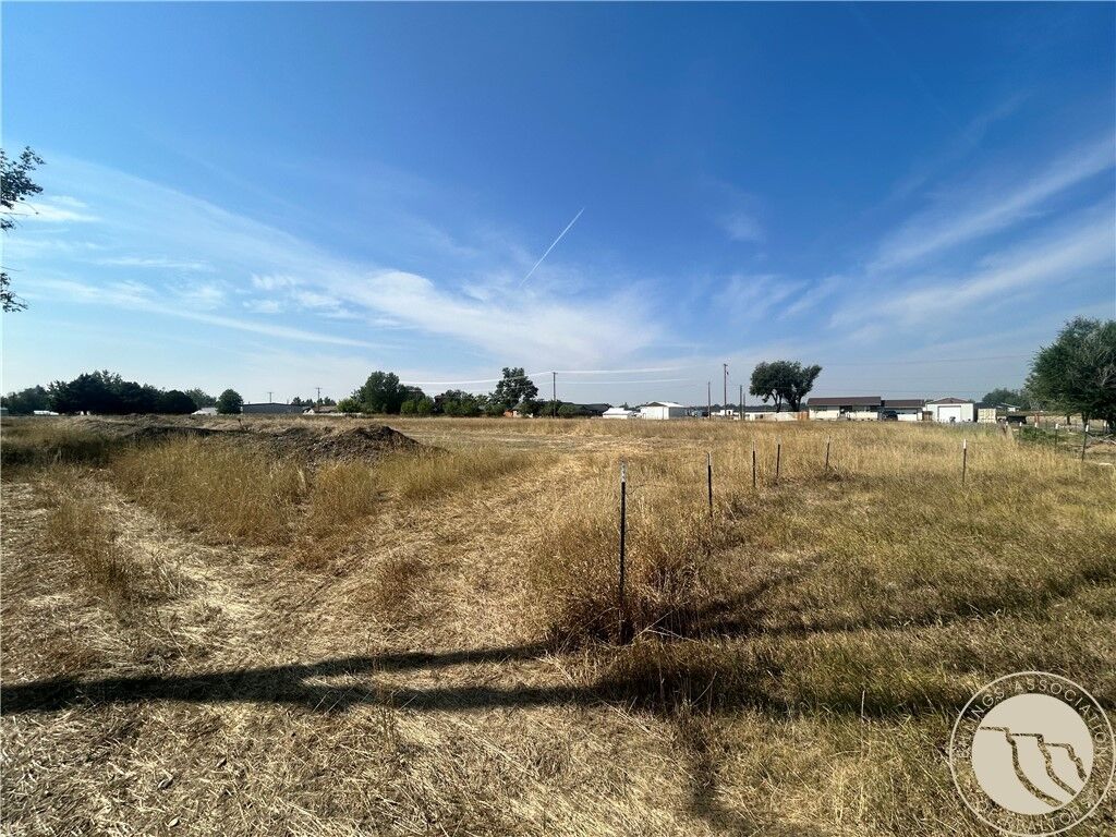 Property Photo:  Na Hawthorne  MT 59105