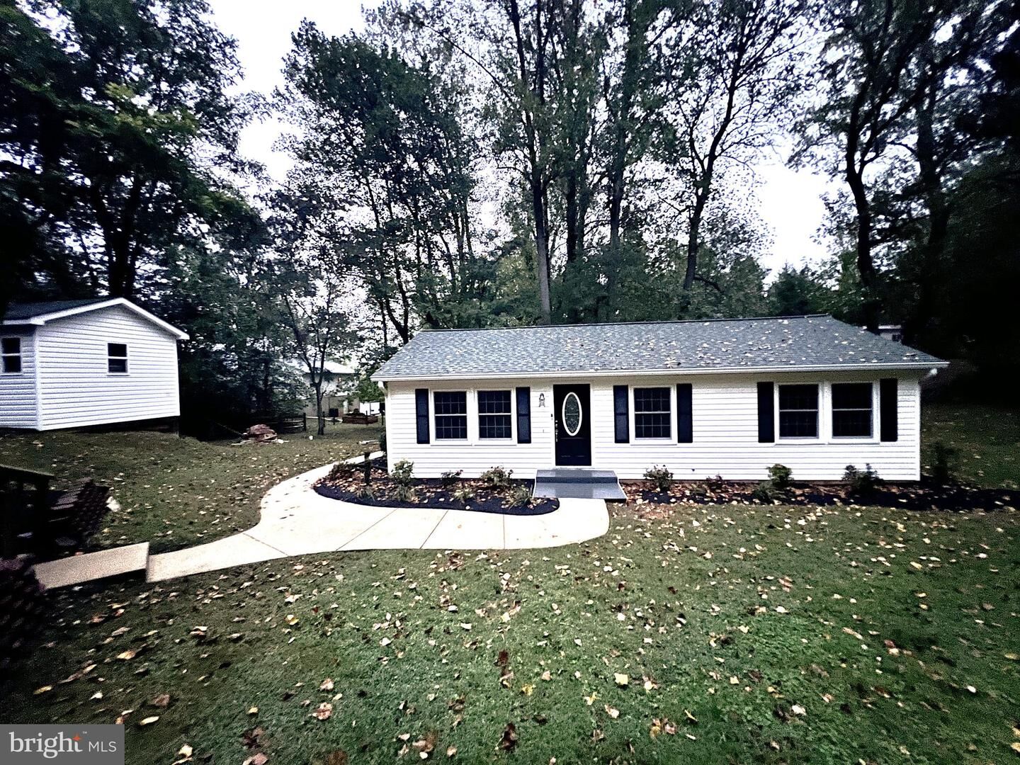Property Photo:  26221 Skyview Drive  MD 20636 