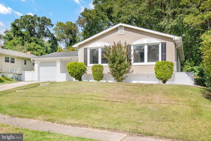 Property Photo: 12 Nottingham Way NJ 08012