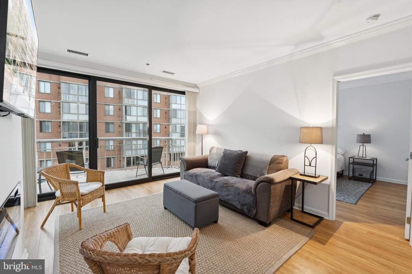 Property Photo: 1200 Braddock Place 810 VA 22314