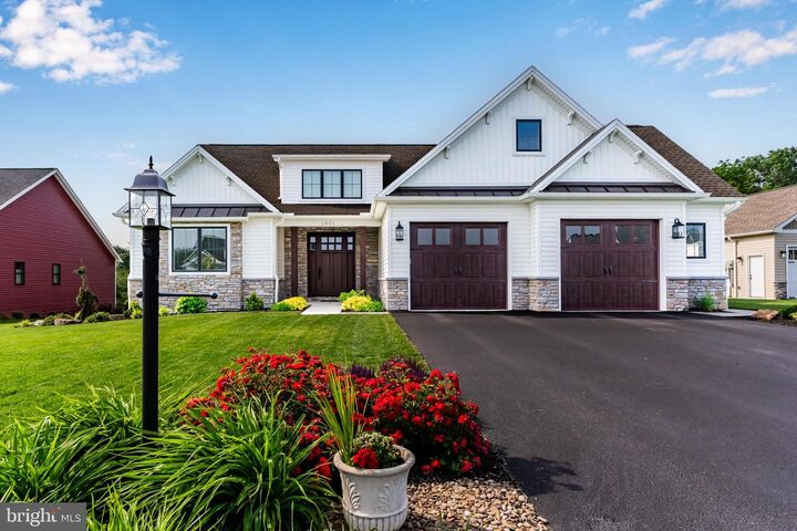 1011 Stonehill Lane  Carlisle PA 17015 photo