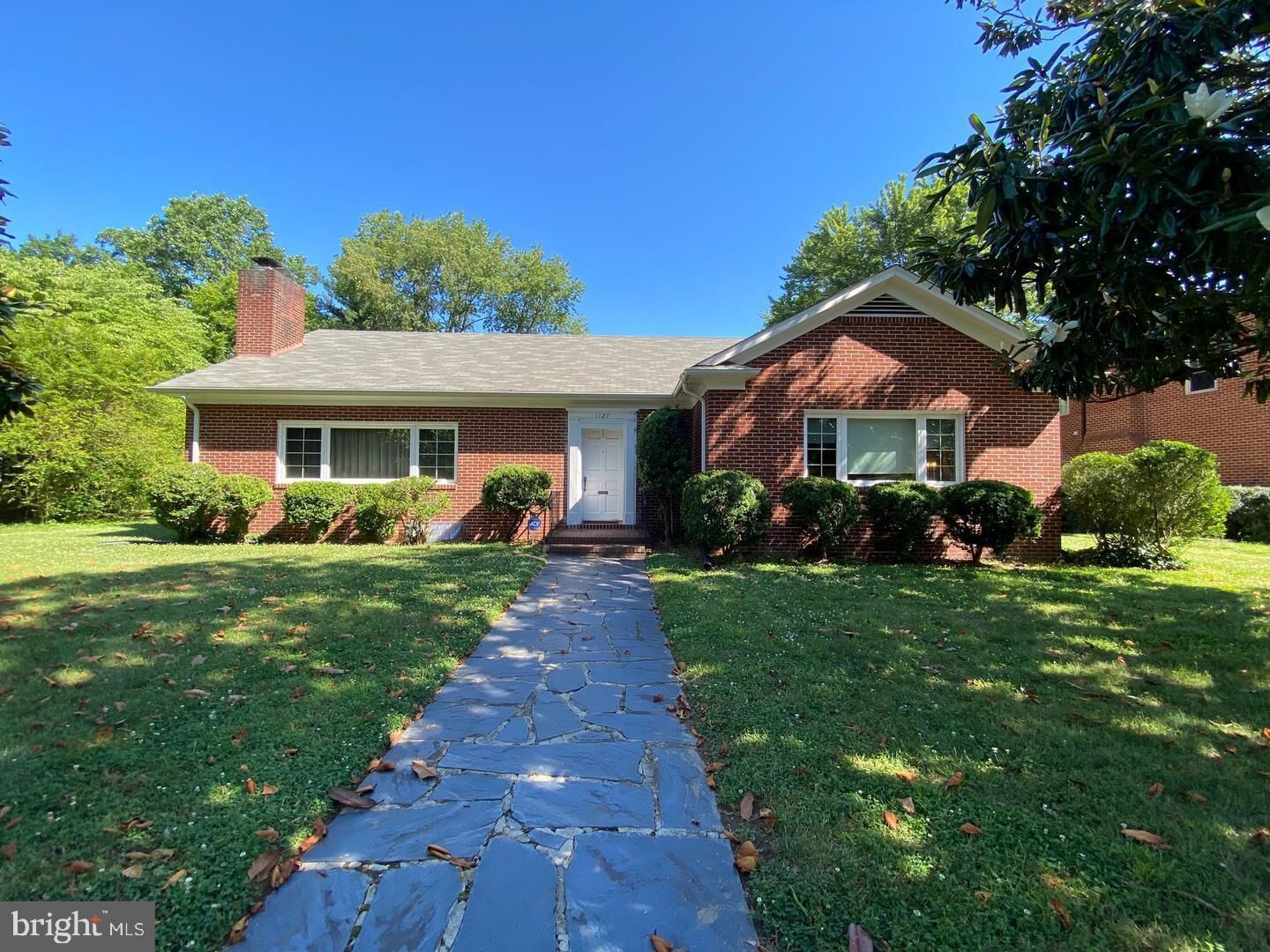 Property Photo:  1127 Hanover Street  VA 22401 