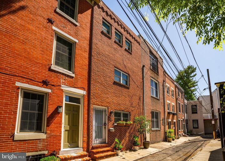 751 S Randolph Street  Philadelphia PA 19147 photo