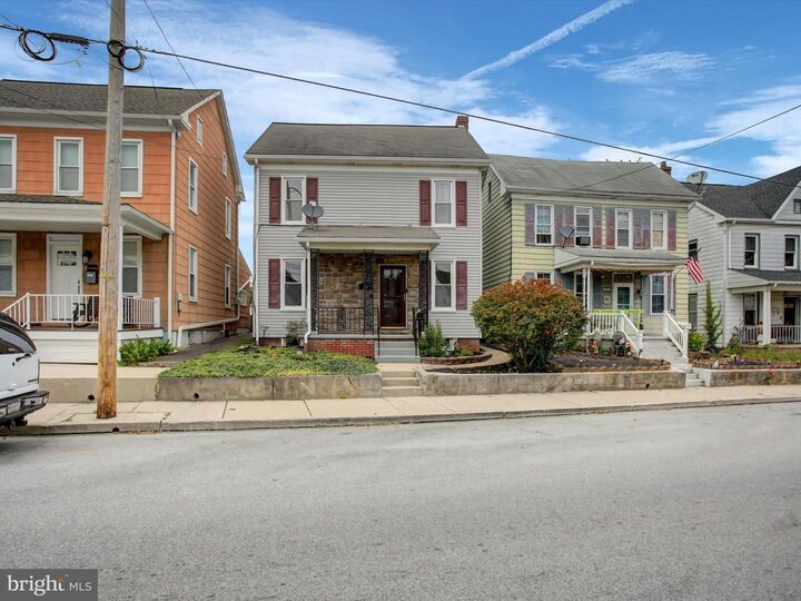 26 Ridge Avenue  Hanover PA 17331 photo