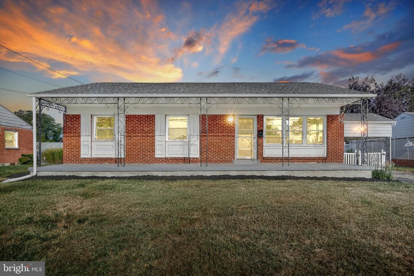 Property Photo: 29 Kensington Drive PA 17011