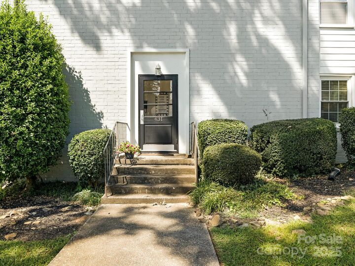 Property Photo:  431 Wakefield Drive B  NC 28209 