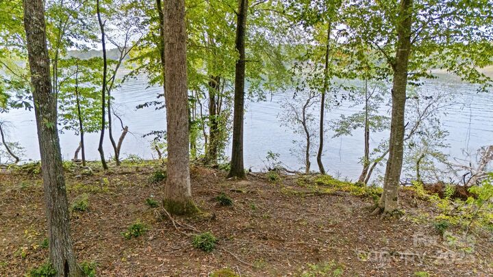 Property Photo: 3298 Belford Trail 175 NC 28612