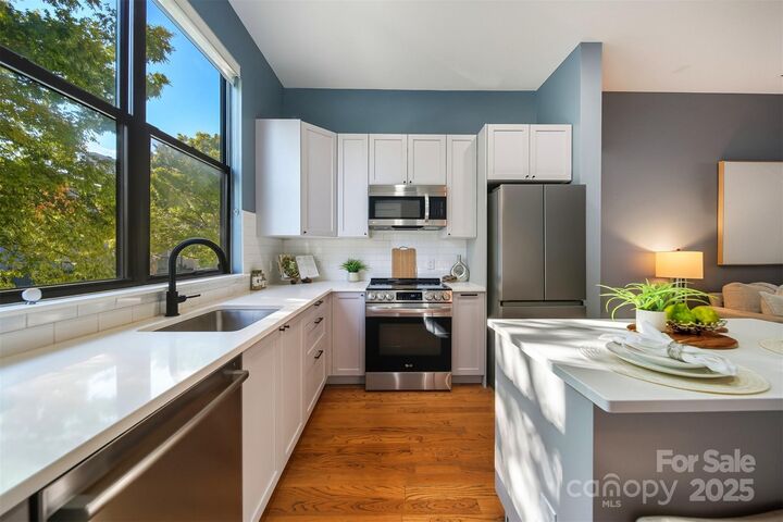 Property Photo:  431 M Street  NC 28204 