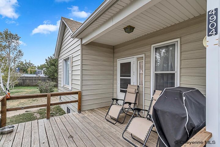 Property Photo: 4904 E Pershing Blvd WY 82001