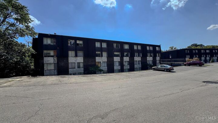 Property Photo:  5459 Kirby Avenue  OH 45223 