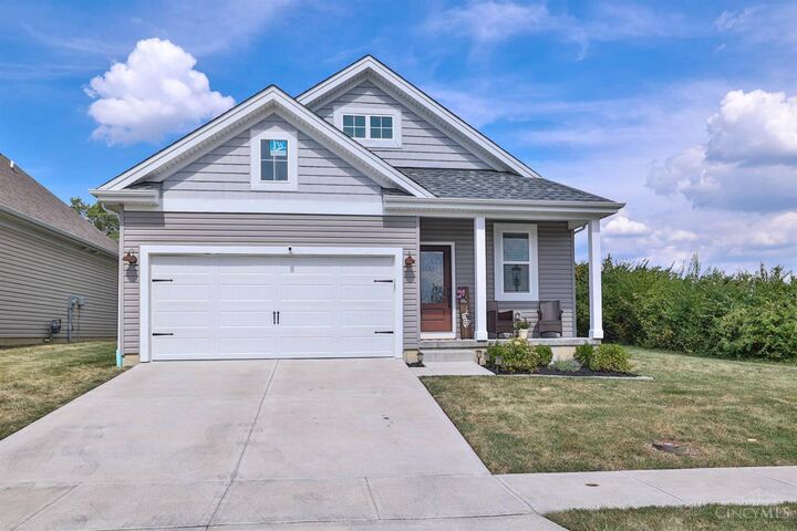 3354 Forestview Gardens Drive  Green Twp OH 45211 photo