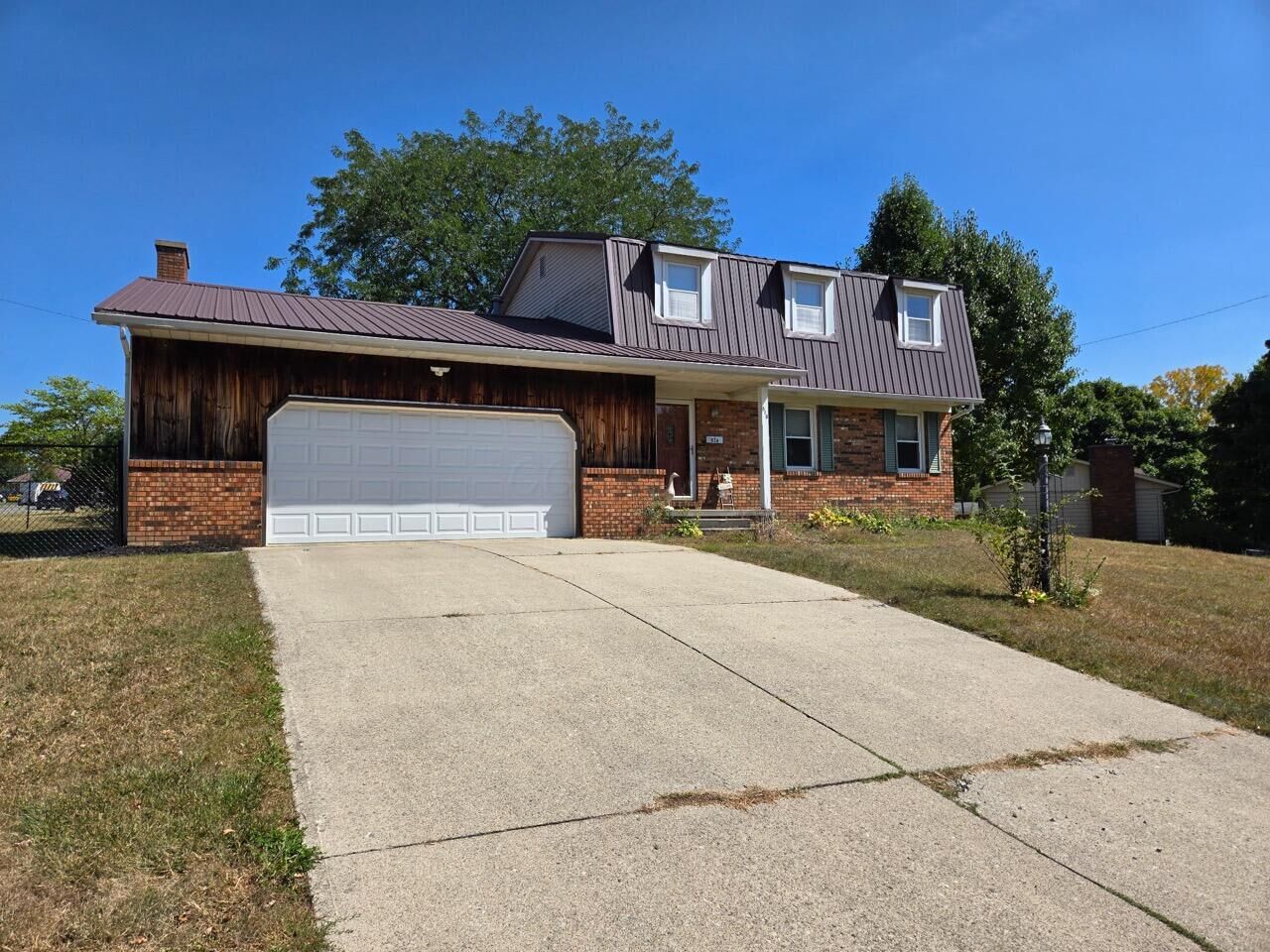 Property Photo:  516 Hilltop Drive  OH 43311 