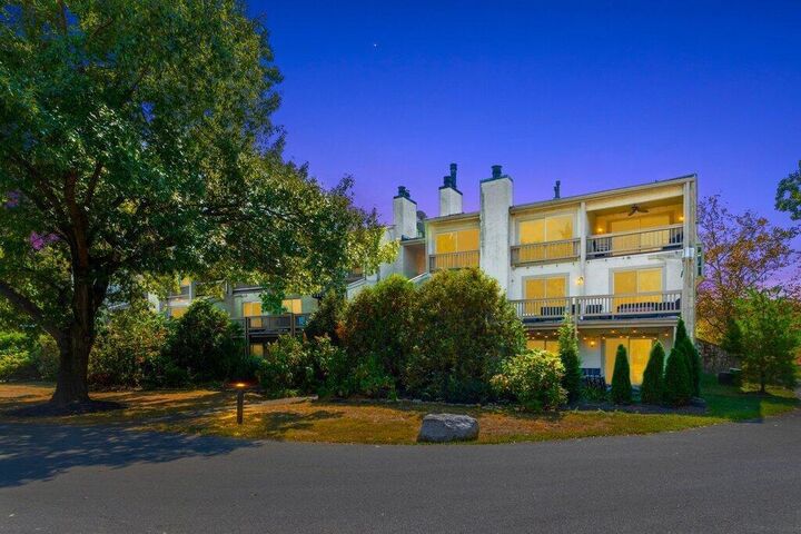 Property Photo:  1214 Lake Shore Drive  OH 43204 