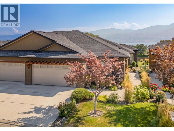 Photo de la propriété:  2133 Talavera Place  BC V4T 3H8 