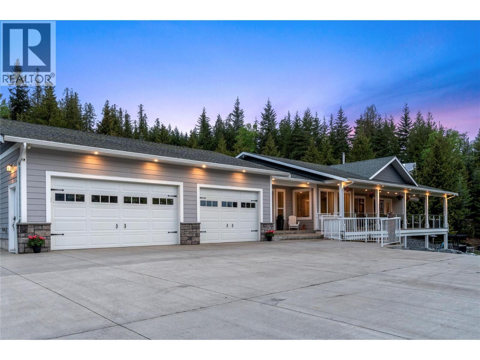 Property Photo:  2030 Canoe Beach Drive Northeast  BC V1E 2M5 