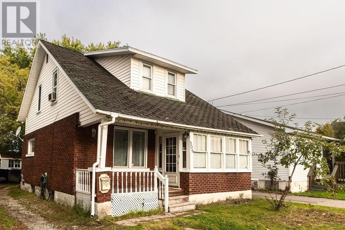 Photo de la propriété:  509 John St  ON P6C 3K2 