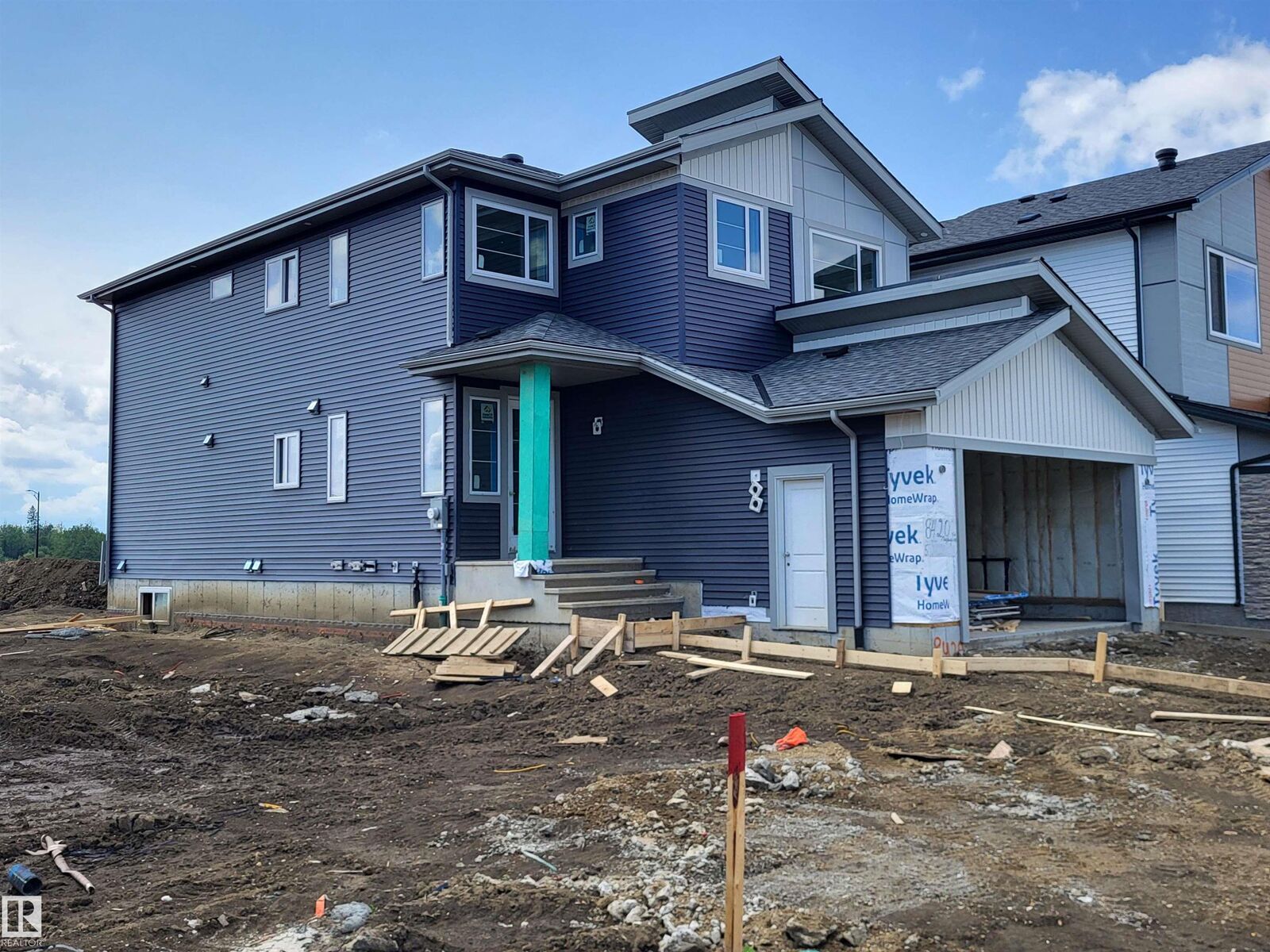 Property Photo:  8420 Mayday Link SW  AB T6X 3G1 