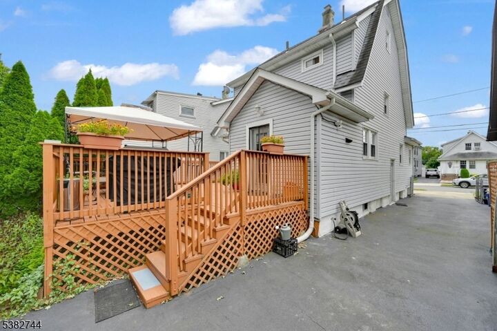 Property Photo:  17 Walter St  NJ 07003 