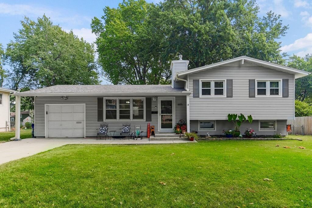 Property Photo: 7315 Larsen Lane KS 66203