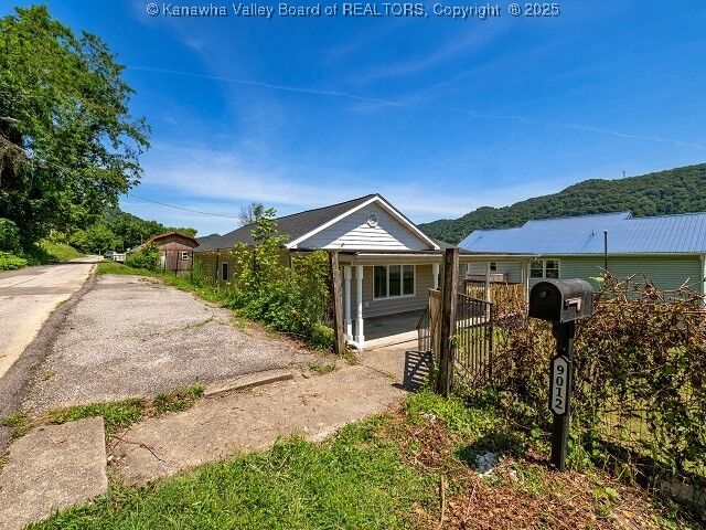 Property Photo:  9012 Florida Avenue  WV 25315