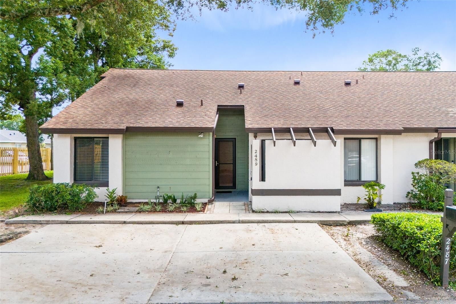Property Photo: 2489 Tahoe Circle FL 32792