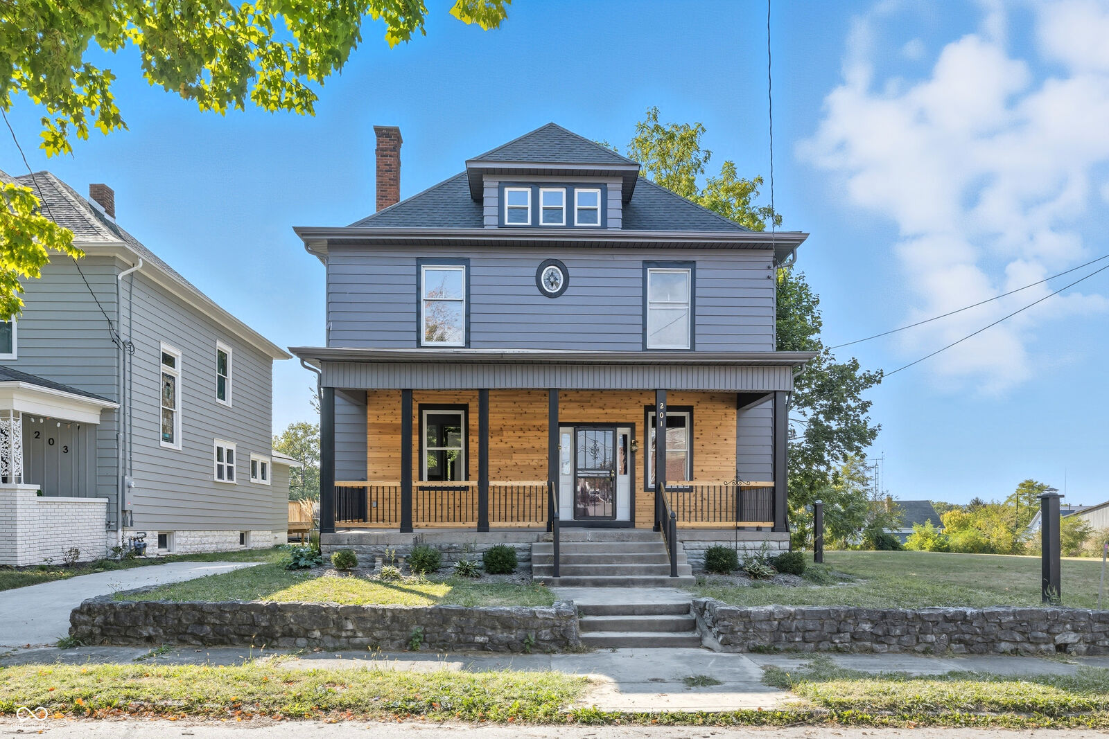 Property Photo: 201 S 11th Street IN 47362