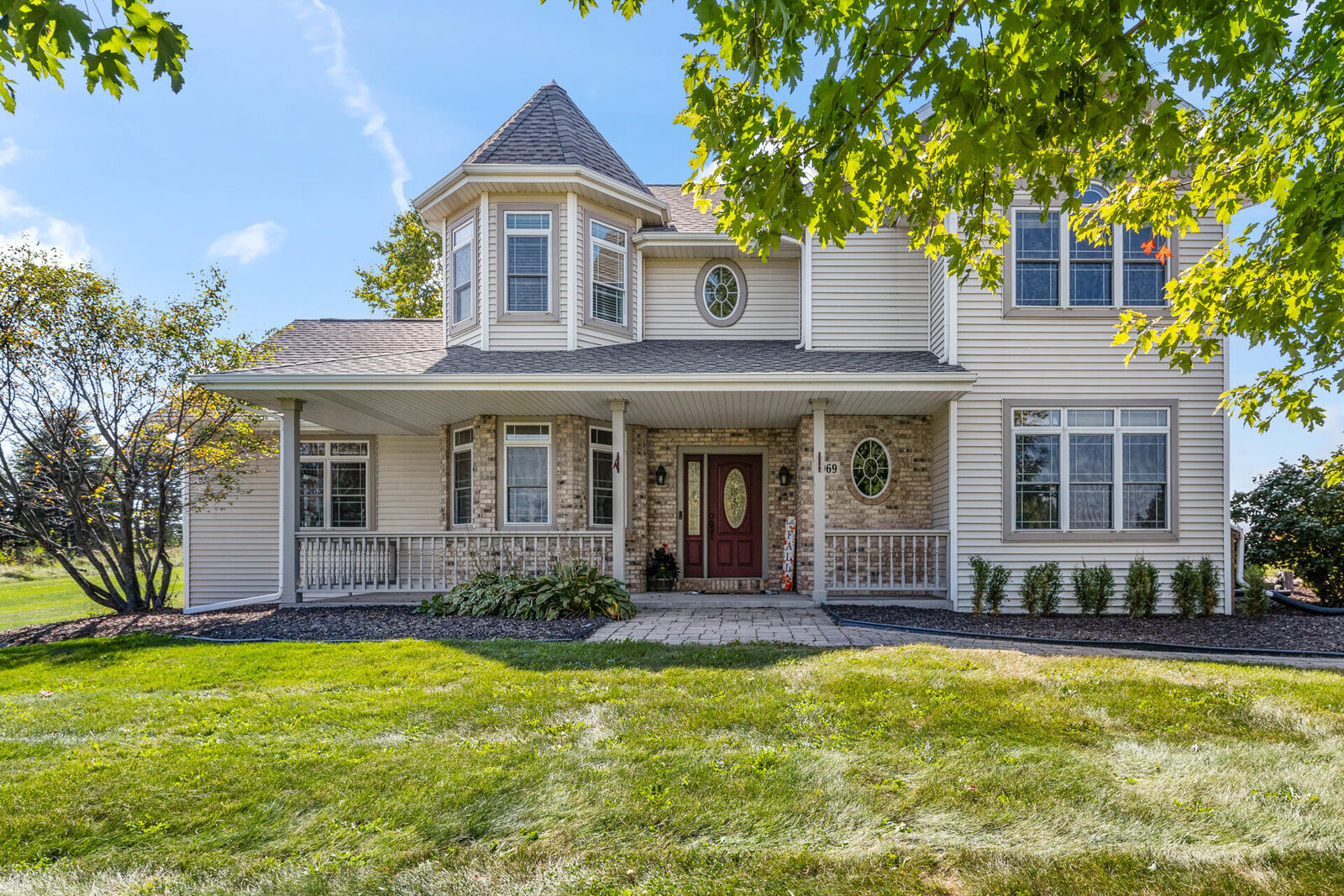 Property Photo:  8969 Deer Run Dr  WI 53002 