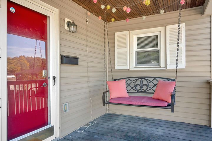 Property Photo:  28 Nahma Avenue  MI 48017 