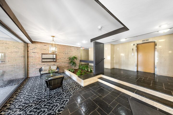 Property Photo:  300 Claymoor Road 2E  IL 60521 