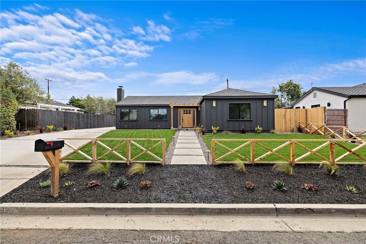 Property Photo:  939 Congress Street  CA 92627 