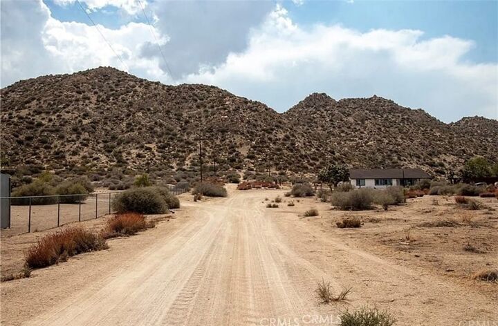 Property Photo: 5545 Red Ryder CA 92268